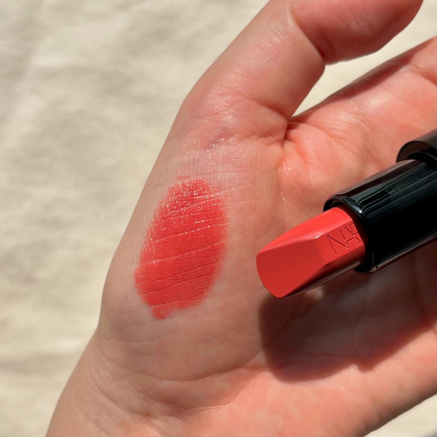 エクスプリシット リップスティック 822 DIRTY TALK/NARS/口紅を使ったクチコミ（2枚目）