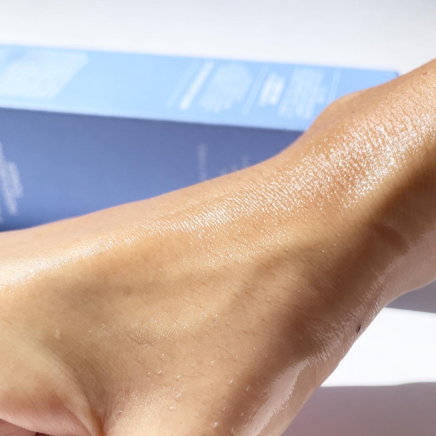 アズレンモイスチャライジングセラム/cos:mura/美容液を使ったクチコミ(5枚目)