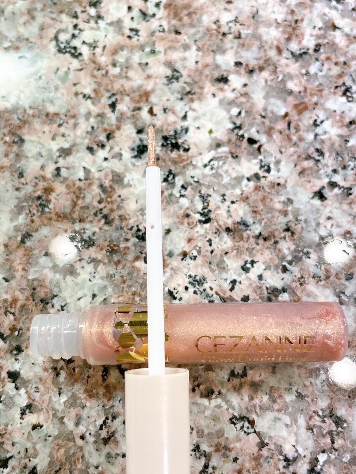 グロウリキッドライナー/CEZANNE/リキッドアイライナーを使ったクチコミ(3枚目)