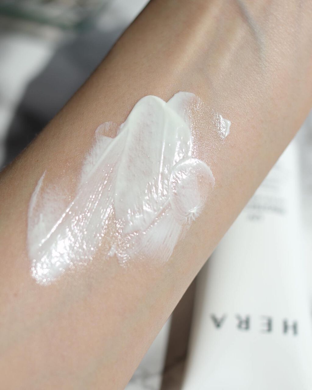 UVプロテクタートーンアップ マルチディフェンス/HERA/日焼け止め・UVケアを使ったクチコミ（3枚目）