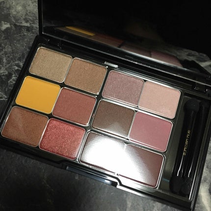 ピカシュウ アイ パレット‐サンダーショック/shu uemura/アイシャドウパレットを使ったクチコミ(2枚目)