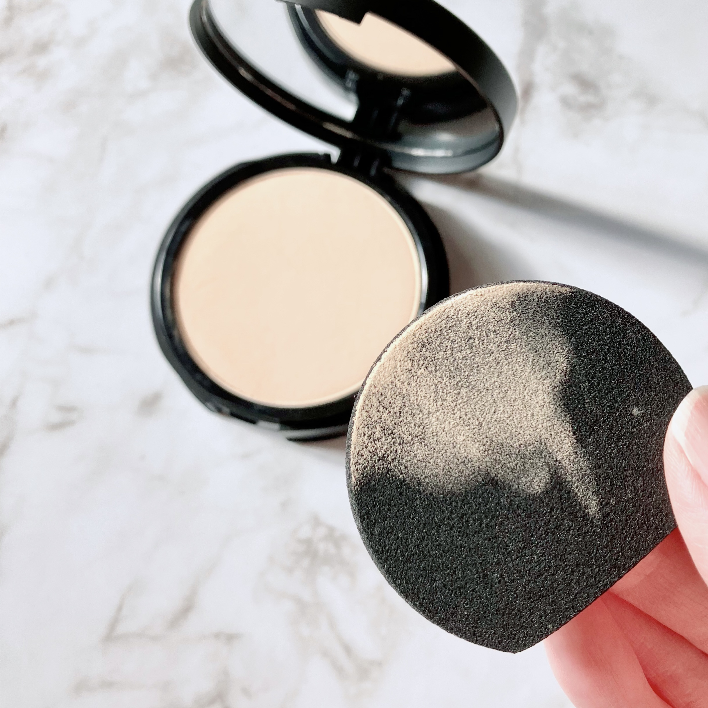 ベアプロ 16HR パウダー ファンデーション フェア 15 ウォーム/bareMinerals/パウダーファンデーションを使ったクチコミ（3枚目）