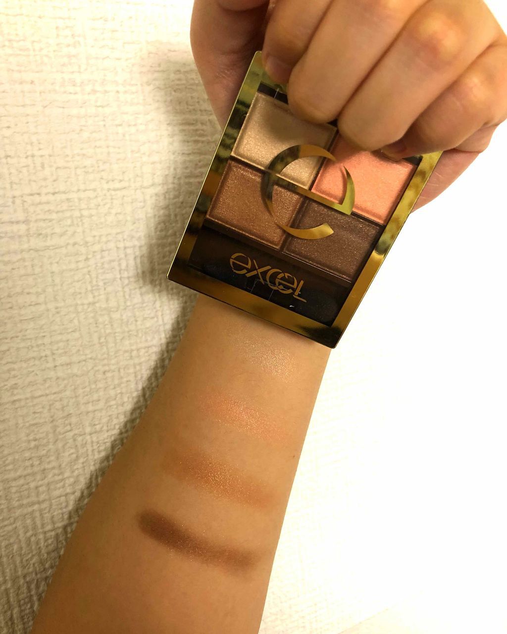 スキニーリッチシャドウ/excel/アイシャドウパレットを使ったクチコミ(3枚目)