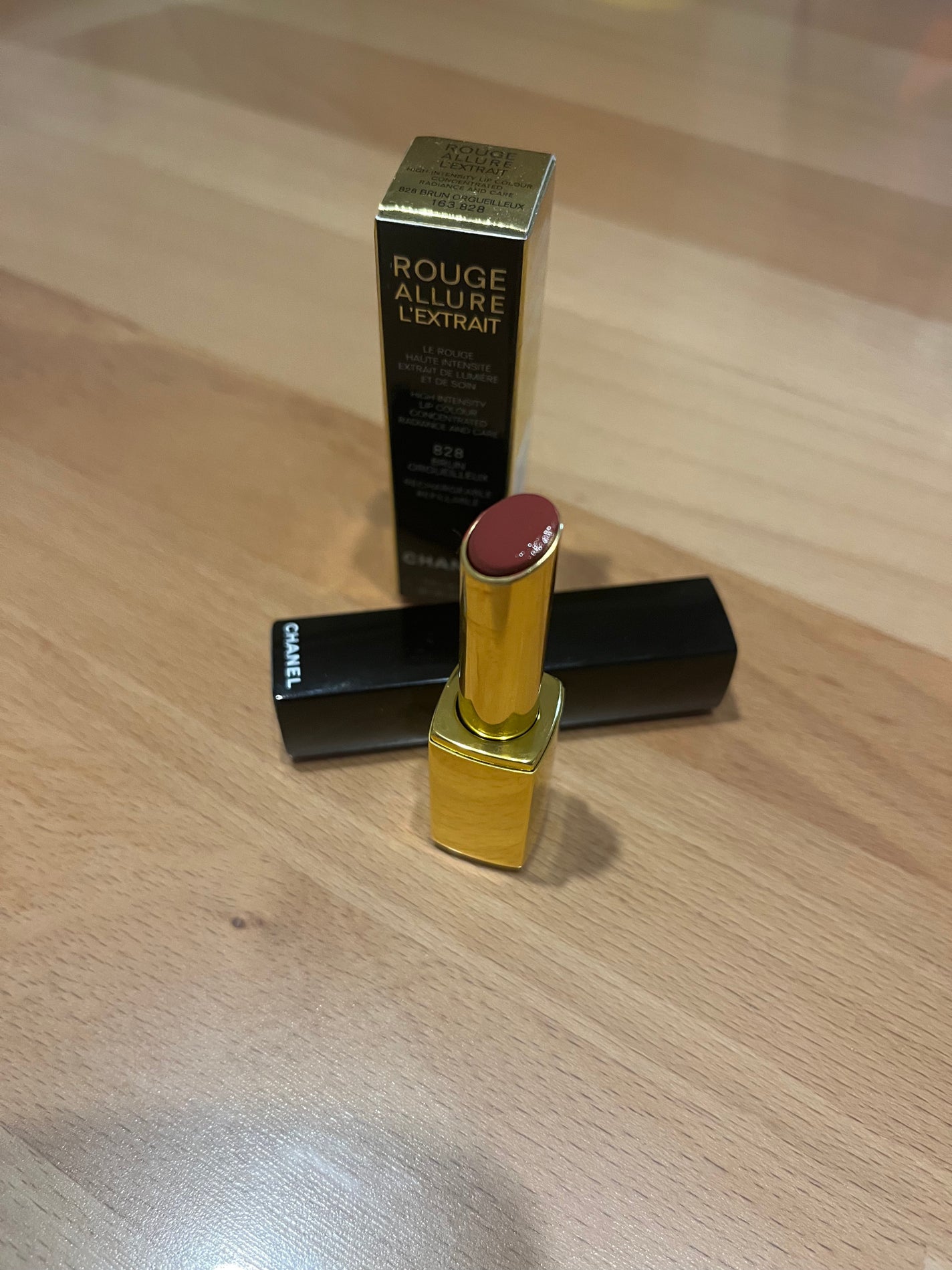 ルージュ アリュール レクストレ/CHANEL/口紅を使ったクチコミ(1枚目)