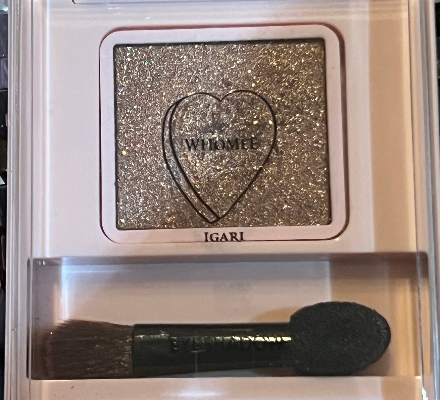 フーミー シングルラメシャドウ/WHOMEE/単色アイシャドウを使ったクチコミ(1枚目)