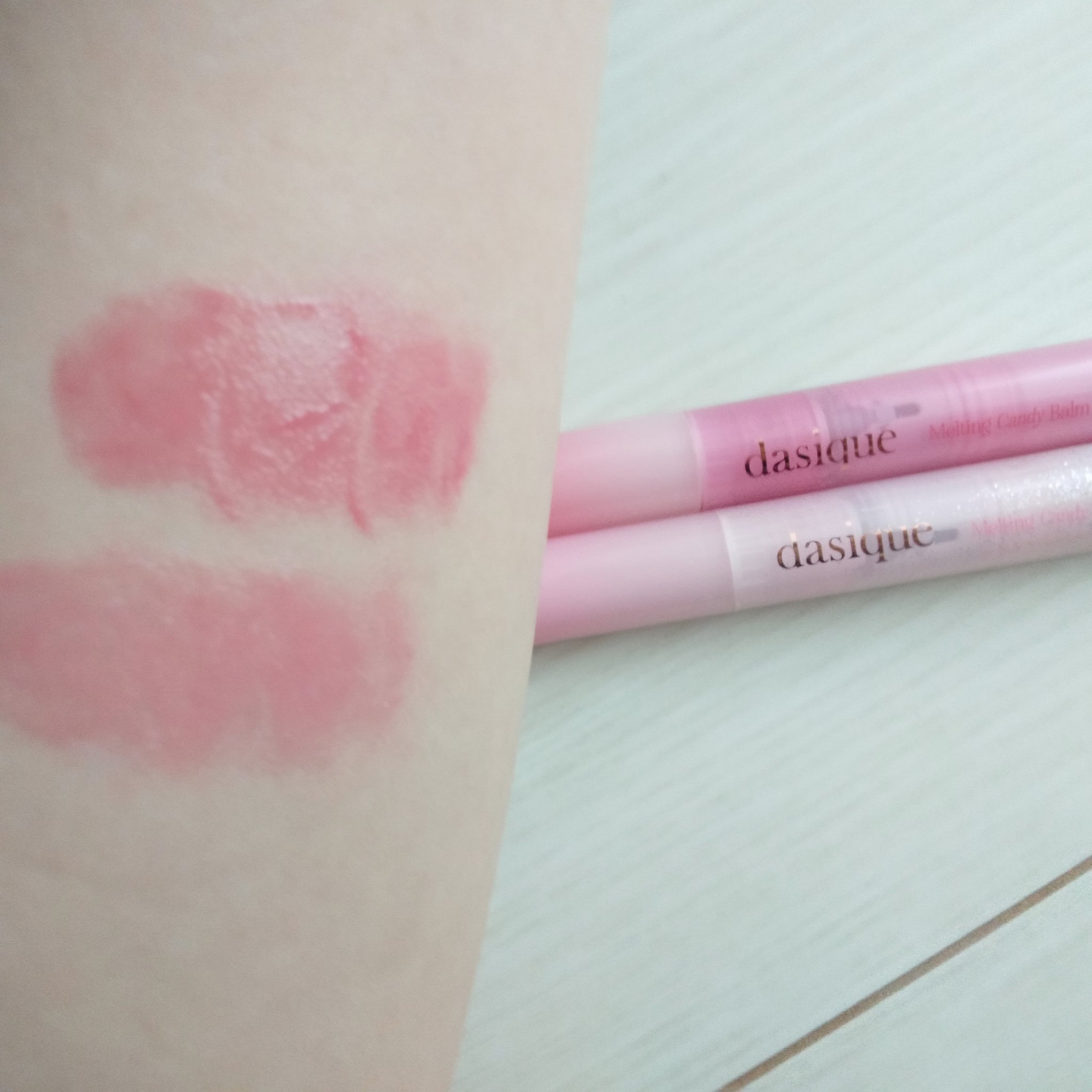 メルティングキャンディーバーム 04 ヌーディーフィグ/dasique/口紅を使ったクチコミ（3枚目）