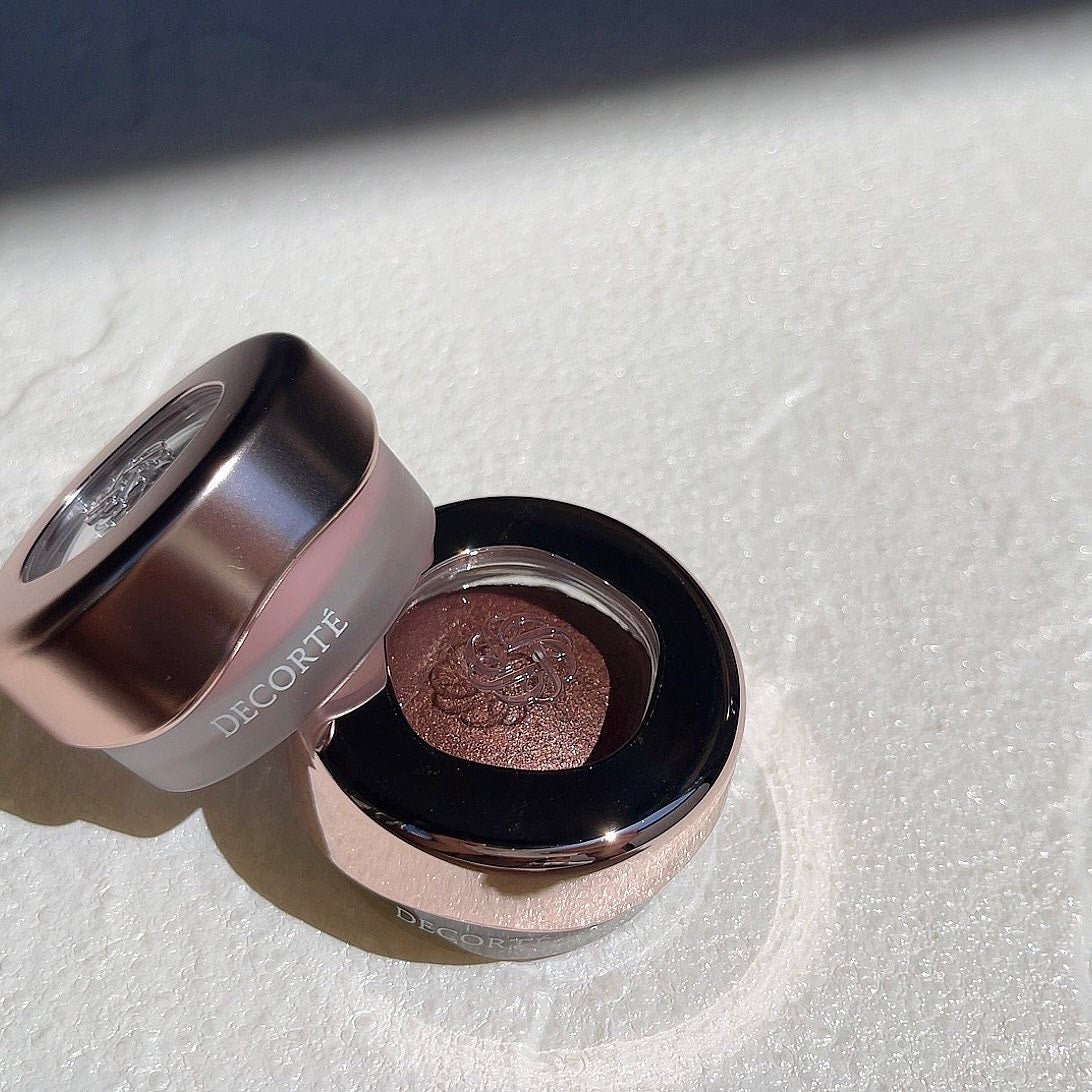 アイグロウジェム スキンシャドウ/DECORTÉ/ジェル・クリームアイシャドウを使ったクチコミ(1枚目)