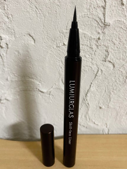 スキルレスライナー/LUMIURGLAS/リキッドアイライナーを使ったクチコミ(1枚目)