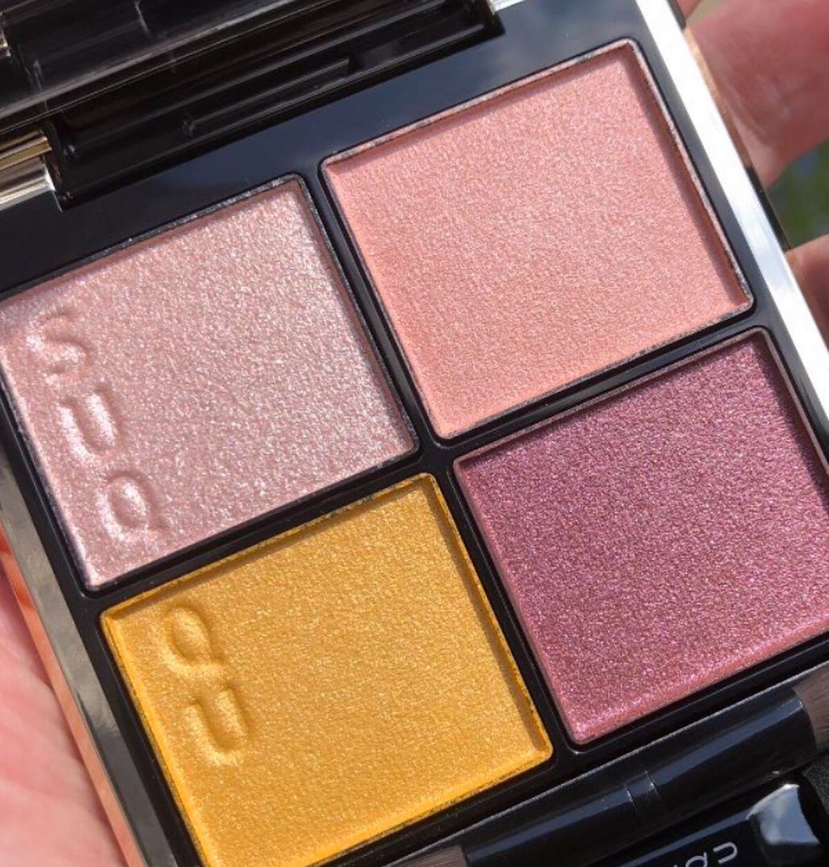 シグニチャー カラー アイズ/SUQQU/アイシャドウパレットを使ったクチコミ(1枚目)