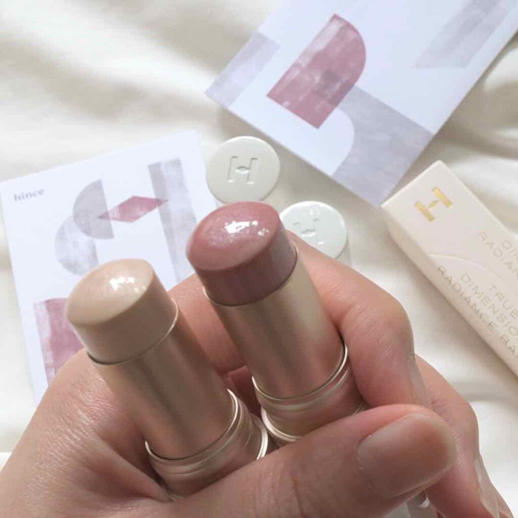 トゥルーディメンションラディアンスバーム/hince/スティックハイライトを使ったクチコミ（3枚目）