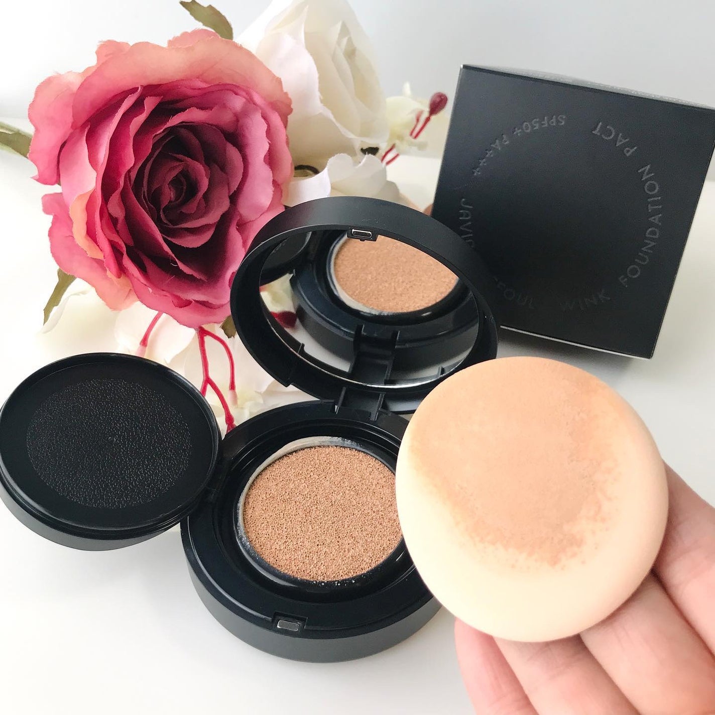 ジャビンドゥソウル ウインクファンデーションパクト/Javin De Seoul/クッションファンデーションを使ったクチコミ(6枚目)