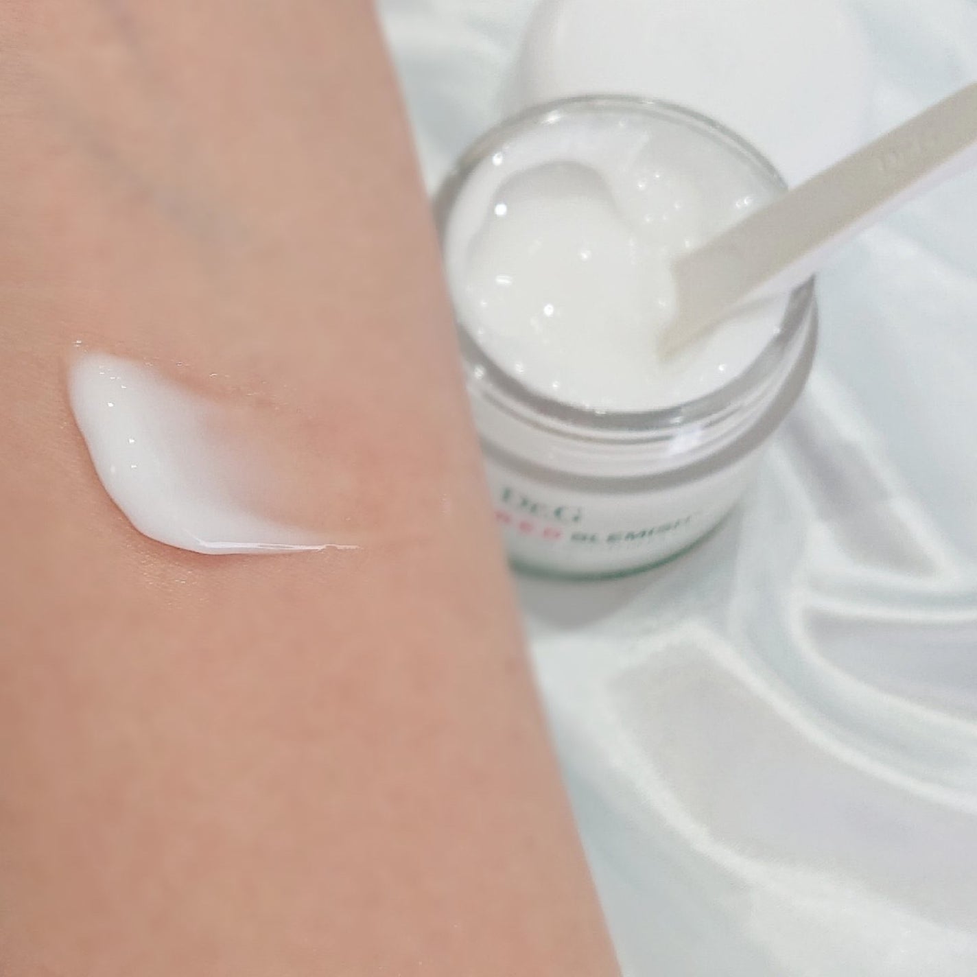 るる on LIPS 「レッドブレミッシュクリアスージングクリームサッパリしたジェルク..」(2枚目)