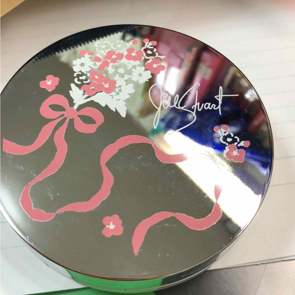 ピュアエッセンス クッションコンパクト/JILL STUART/クッションファンデーションを使ったクチコミ（1枚目）