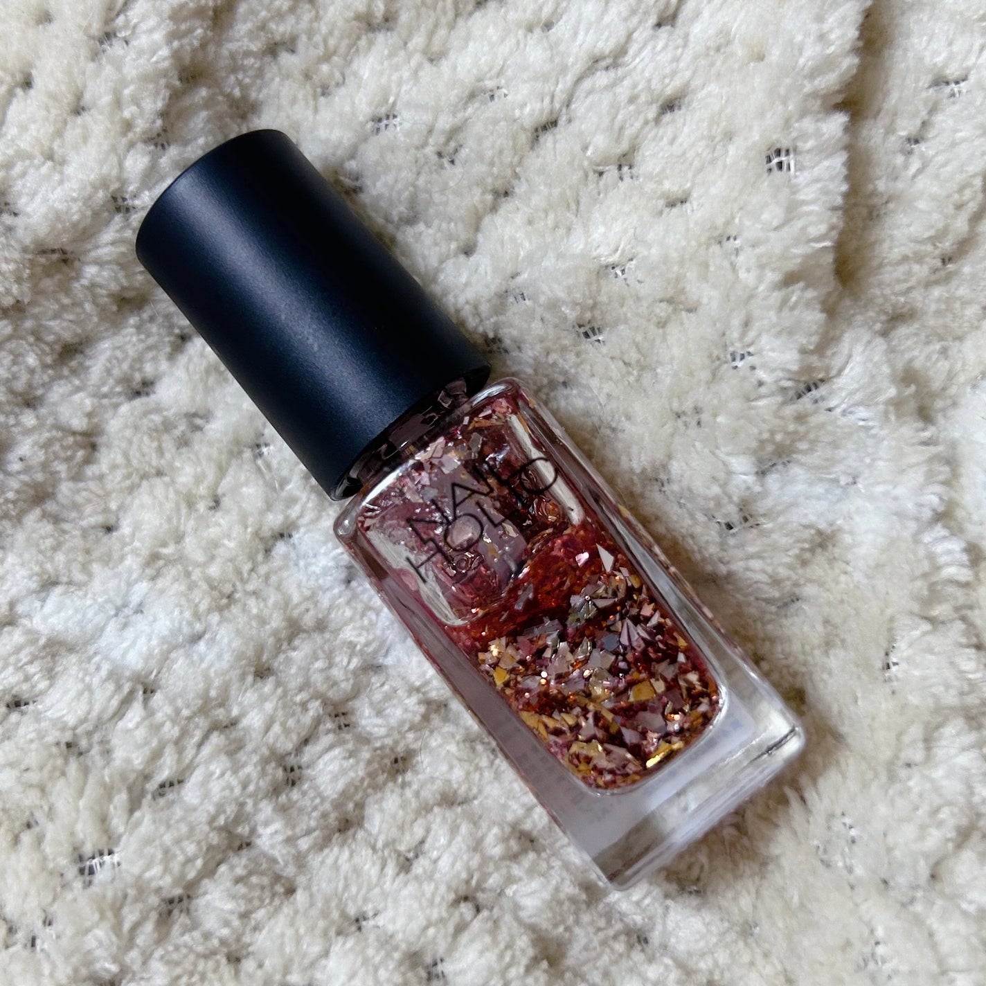 ネイルホリック パーティーフレーク/ネイルホリック/マニキュアを使ったクチコミ(3枚目)