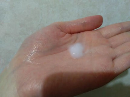 美白 うるおい ジェル/ちふれ/オールインワン化粧品を使ったクチコミ(2枚目)