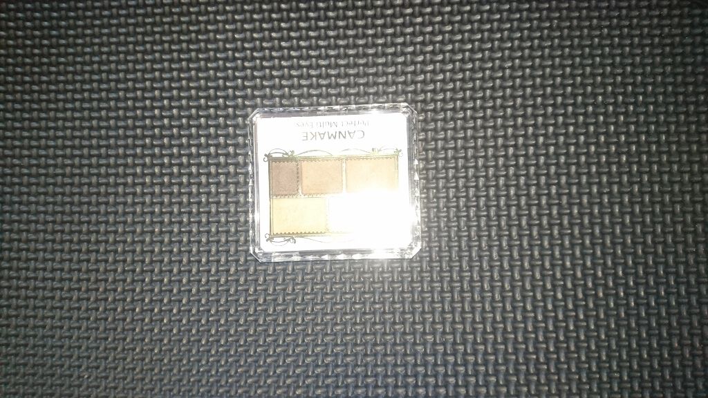 パーフェクトマルチアイズ/キャンメイク/アイシャドウパレットを使ったクチコミ(2枚目)