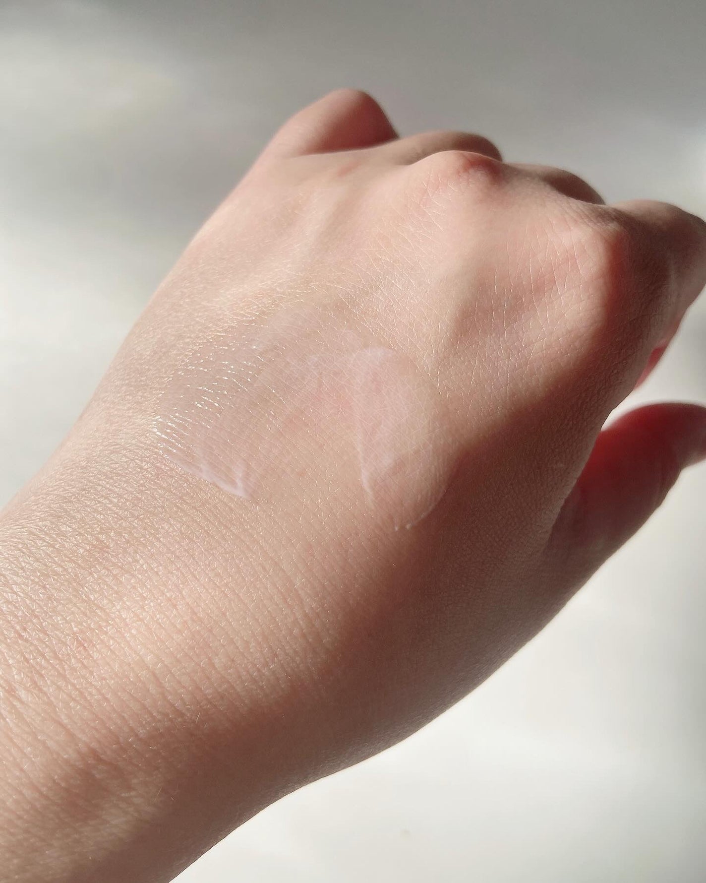 エッセンス スキングロウ ファンデーション/SHISEIDO/リキッドファンデーションを使ったクチコミ(6枚目)