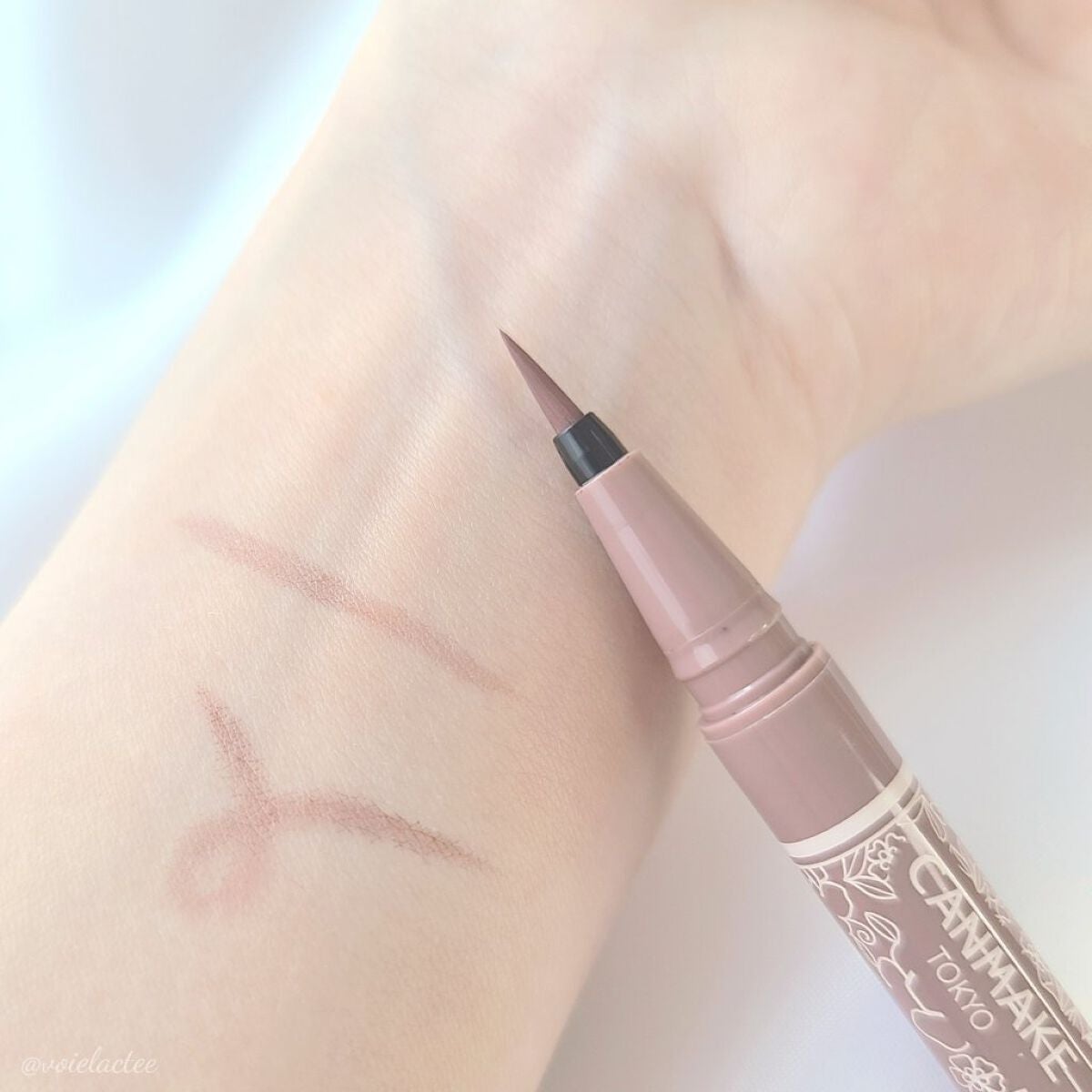 ラスティングリキッドライナー/キャンメイク/リキッドアイライナーを使ったクチコミ(3枚目)