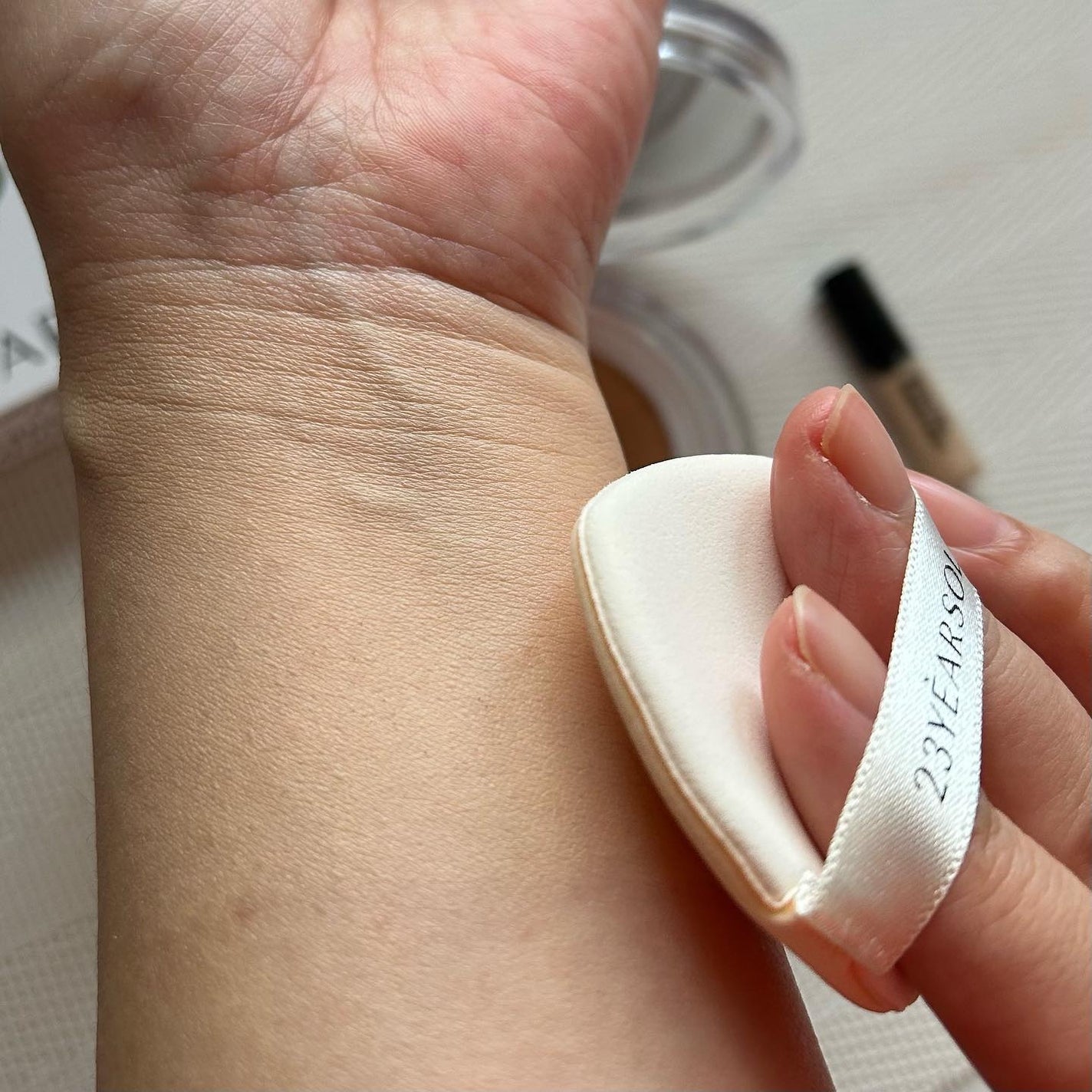 ハートリーフシーンカバークッション/23years old/クッションファンデーションを使ったクチコミ(4枚目)