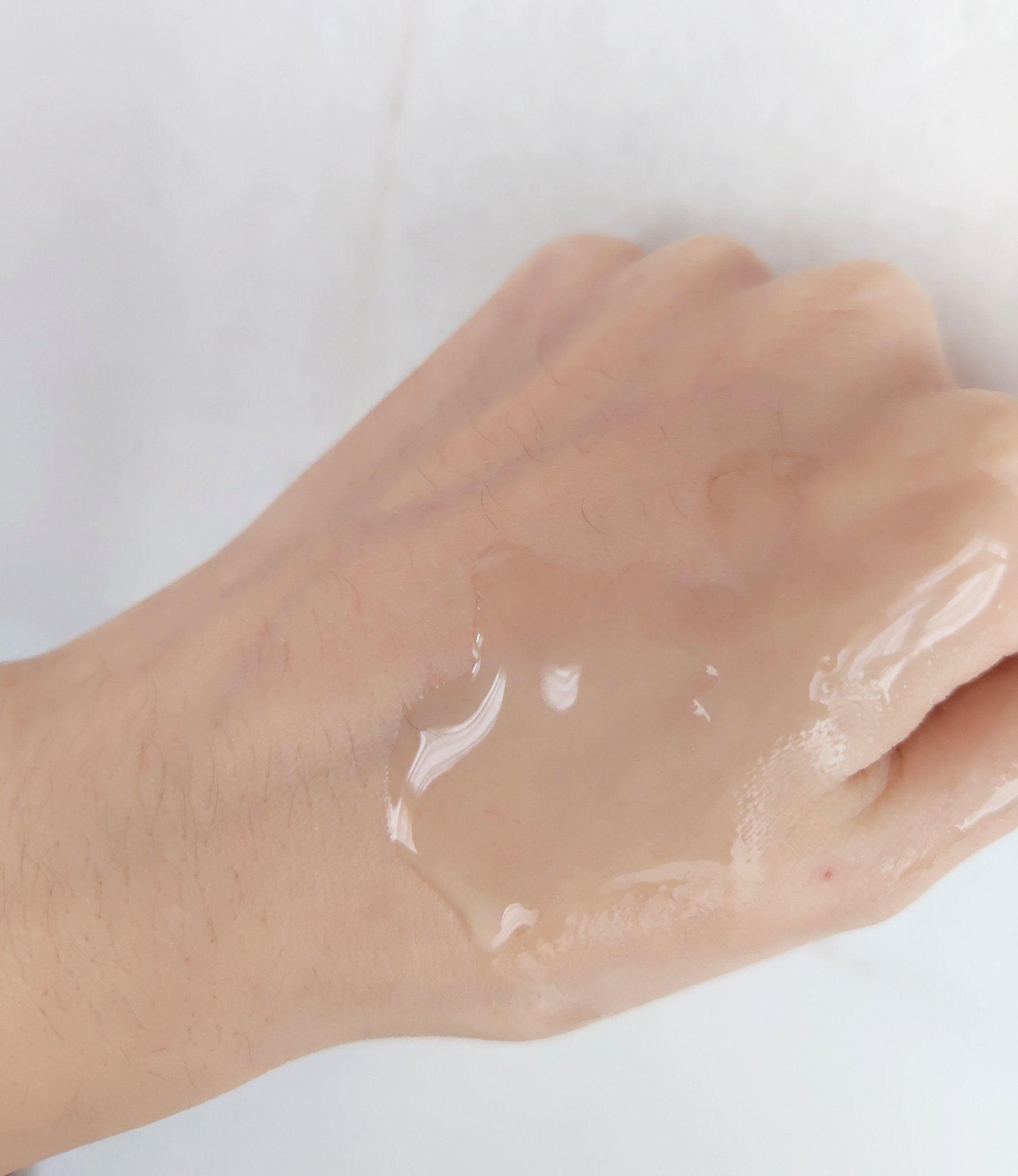 乾燥さん　薬用しっとり化粧液【医薬部外品】/乾燥さん/オールインワン化粧品を使ったクチコミ（3枚目）