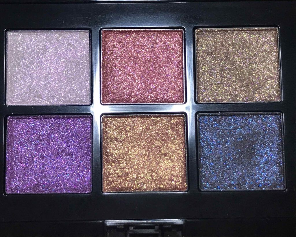 ホリデー アディクション “イリディセント ユーフォリア”/ADDICTION/メイクアップキットを使ったクチコミ(4枚目)