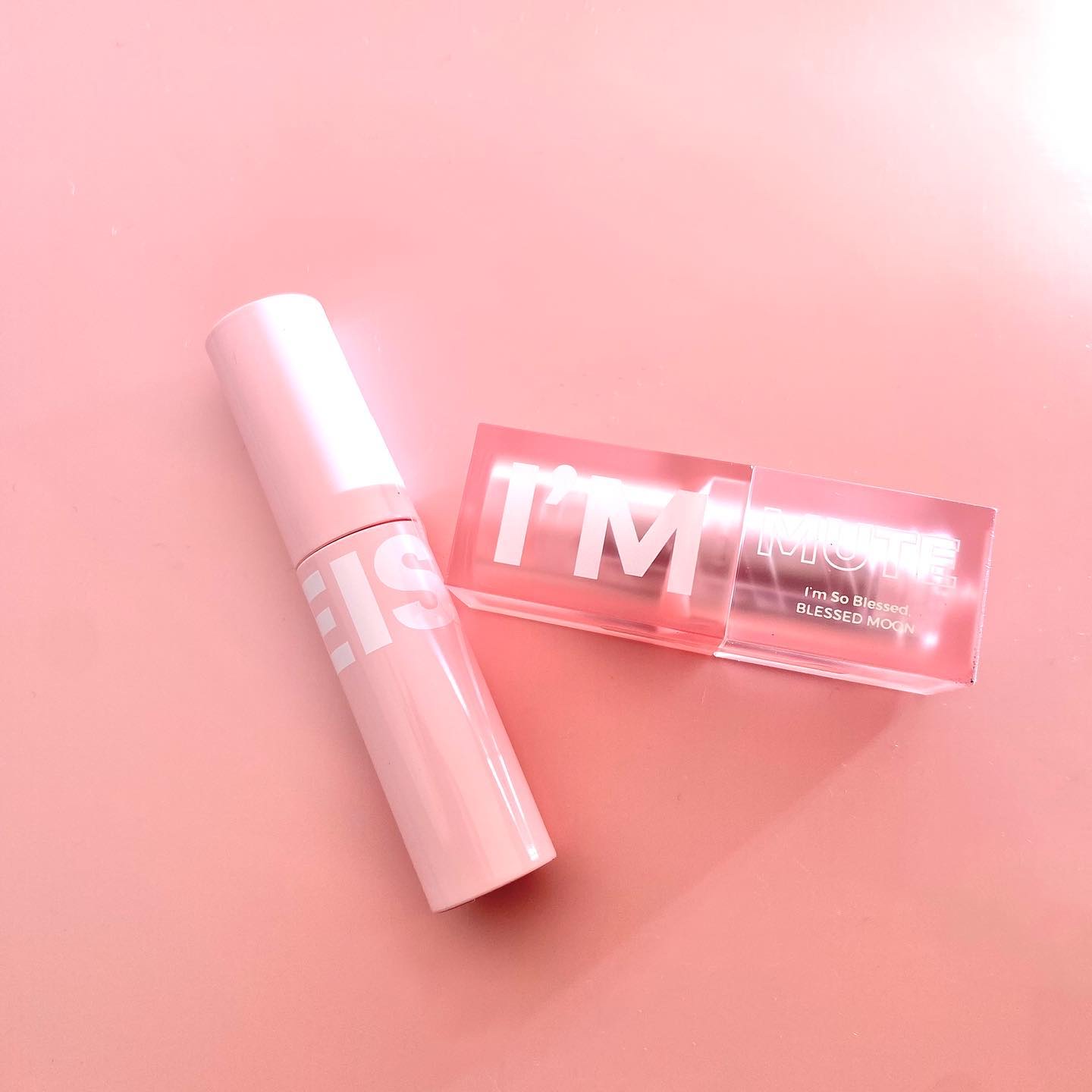 アイムミュートリップスティック/BLESSED MOON/口紅を使ったクチコミ（3枚目）