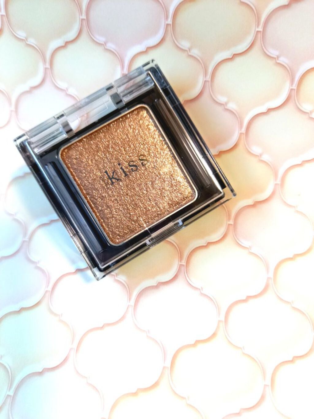 シアー グリッターアイズ/KiSS/単色アイシャドウを使ったクチコミ(1枚目)