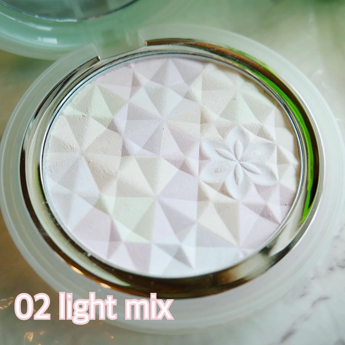 AQ オーラ リフレクター/DECORTÉ/プレストパウダーを使ったクチコミ(2枚目)