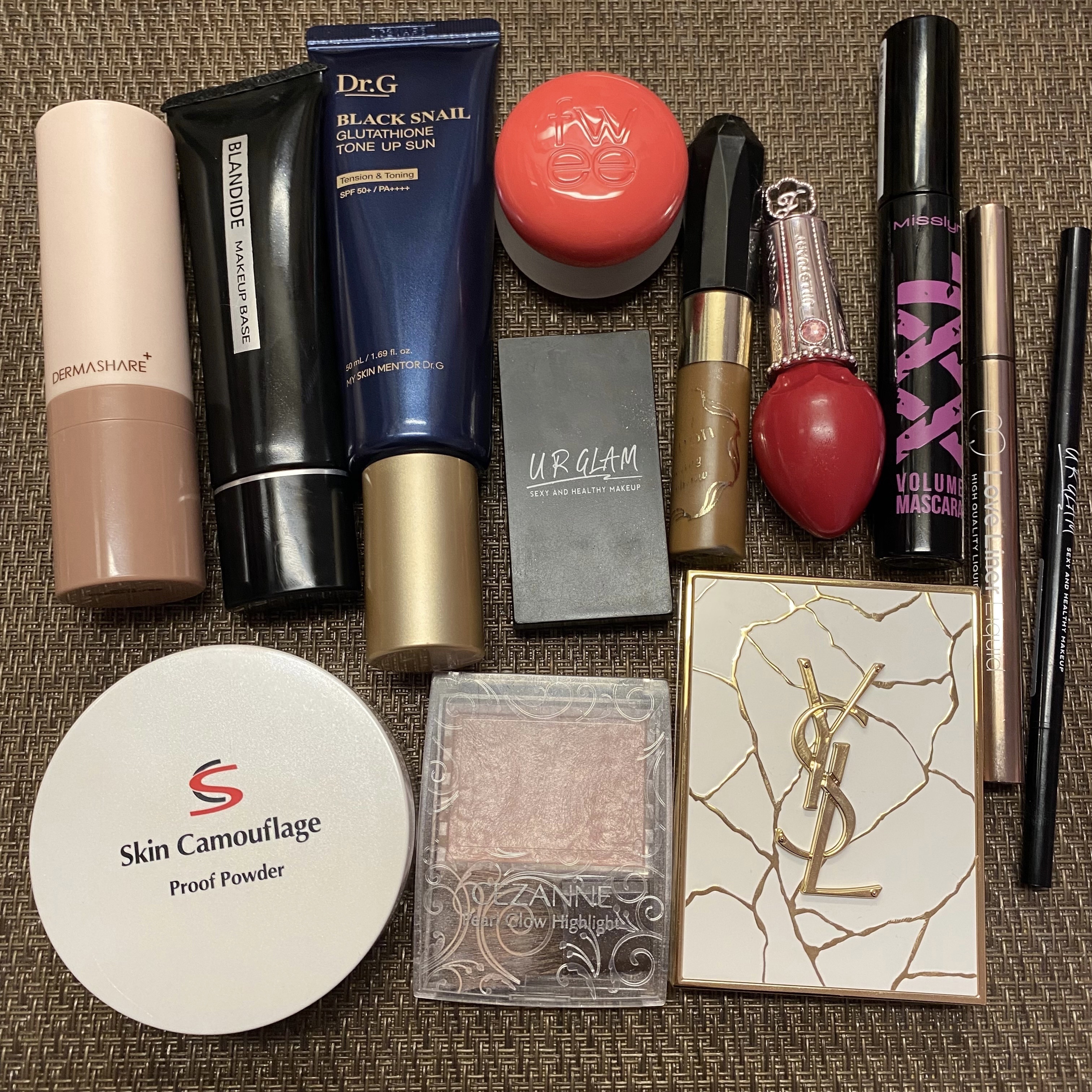 リップアンドチーク ブラーリープリンポット/fwee/口紅を使ったクチコミ（3枚目）