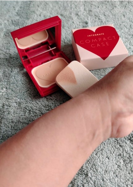 プロフィニッシュファンデーション/インテグレート/パウダーファンデーションを使ったクチコミ(3枚目)