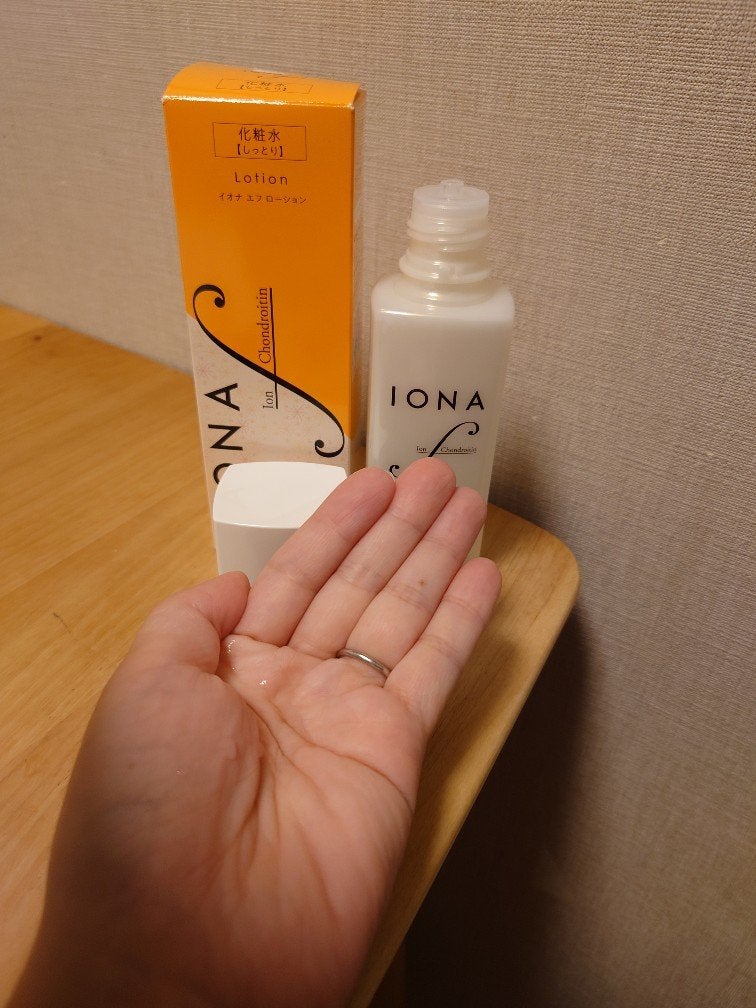 ちーのママ on LIPS 「イオナエフローションを使ってみました。角層の奥まで、深く潤いを..」(1枚目)