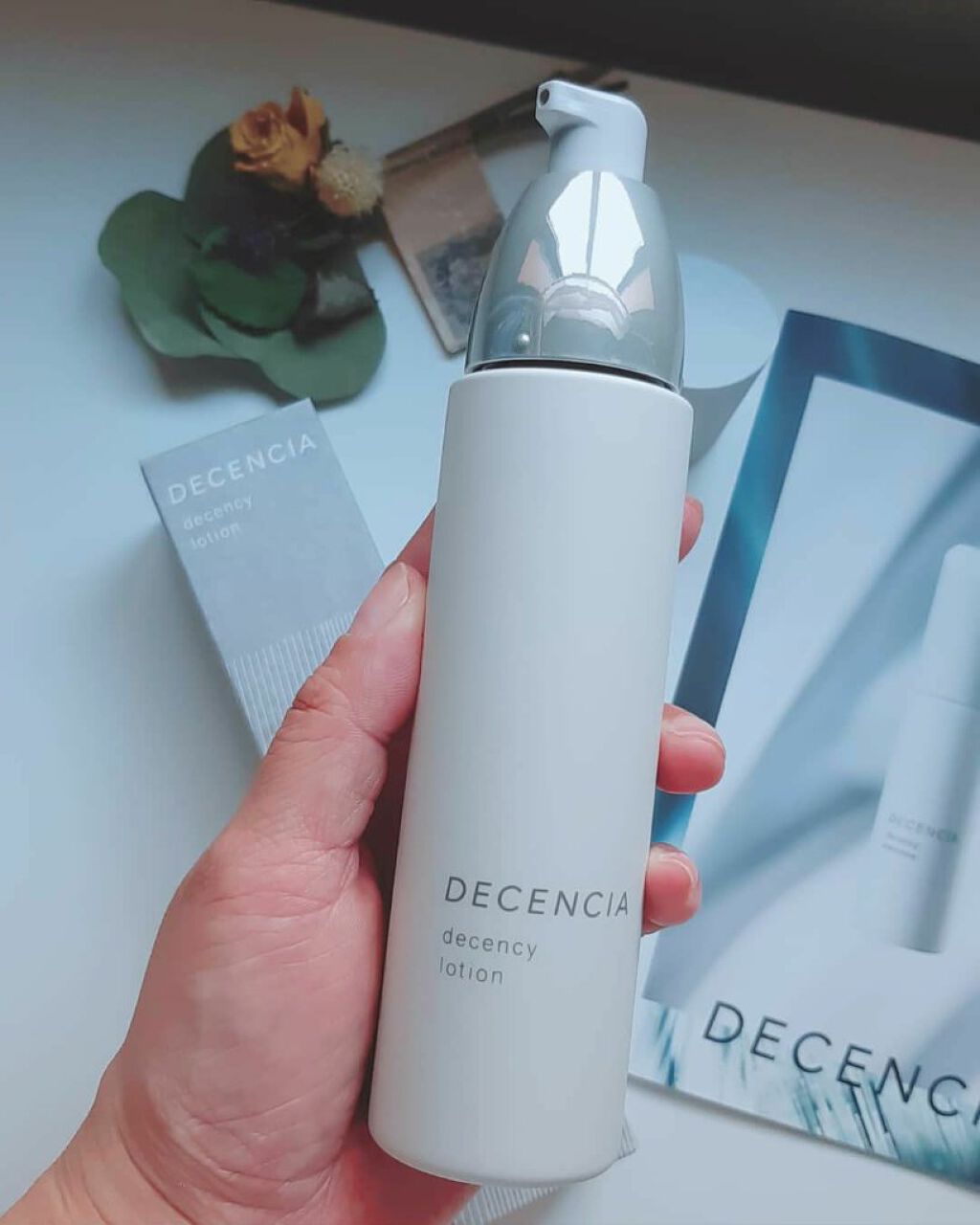 DECENCIA ディセンシー ローションのクチコミ「ディセンシア　ディセンシーローション﻿
（医薬部外品)　　125ml  10000円（税抜)﻿.....」（3枚目）