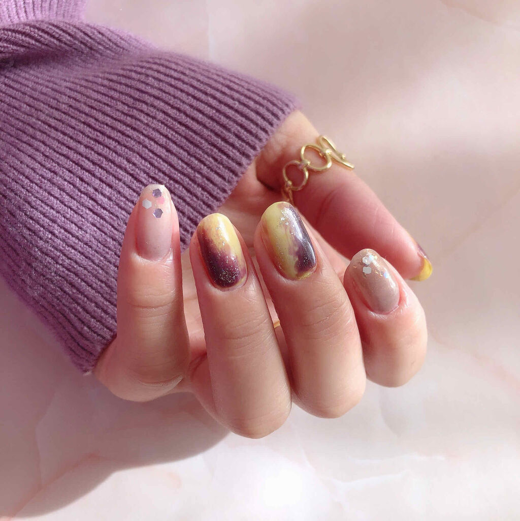 Coeur de Fleur Nail Color ICHOU YUUBI いちょうゆうび/Causette.Joli/マニキュアを使ったクチコミ（2枚目）