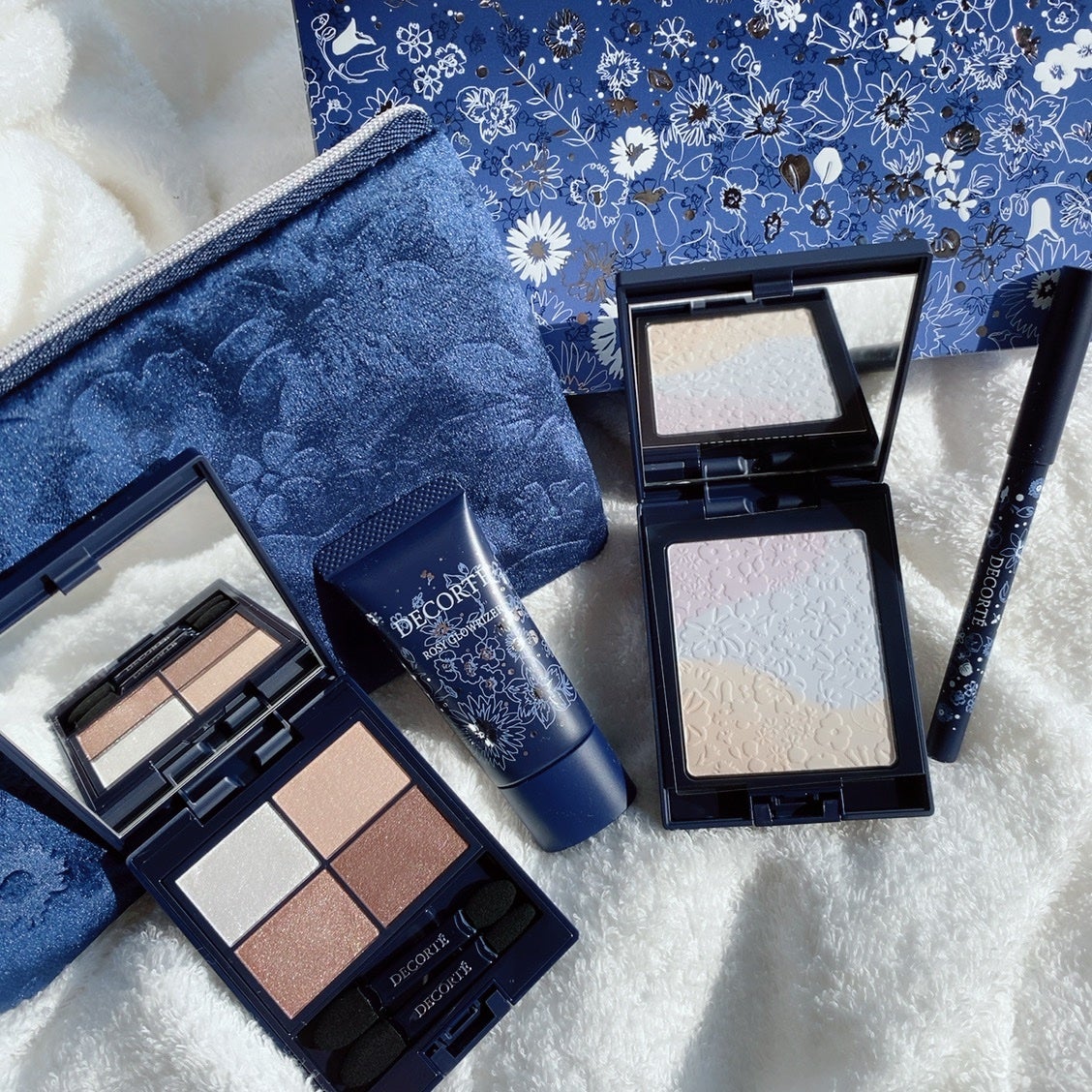 ウィンターダズル コレクション/DECORTÉ/メイクアップキットを使ったクチコミ(2枚目)