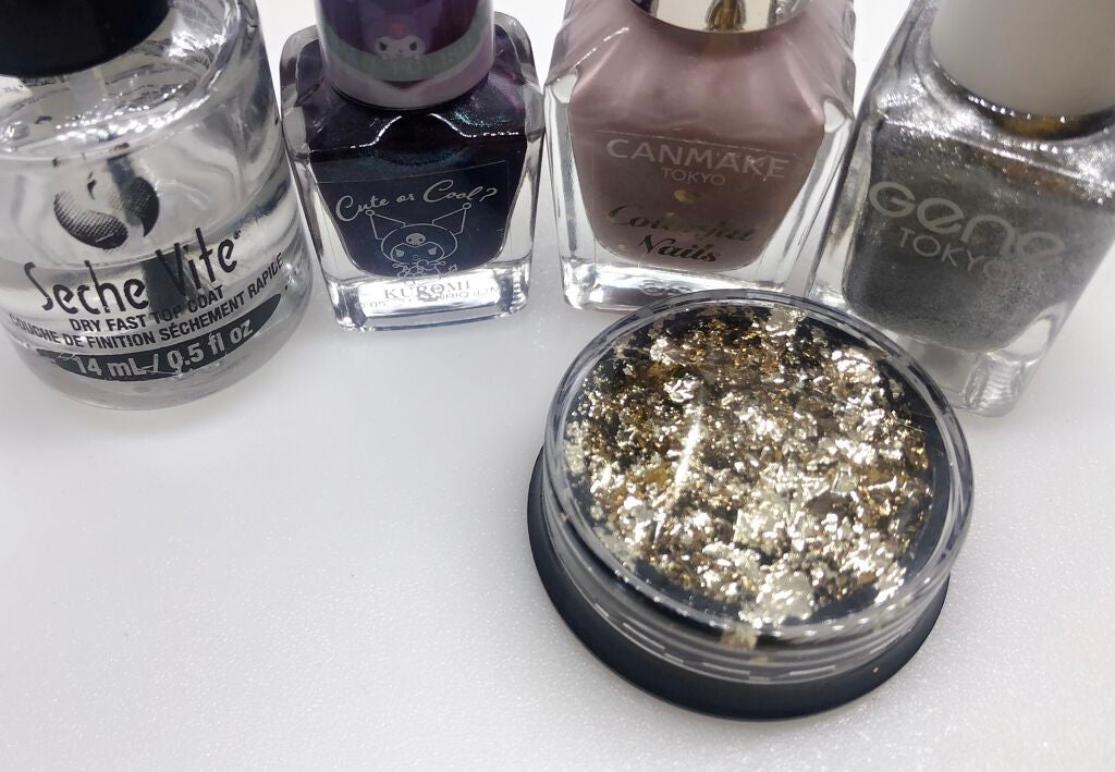 カラフルネイルズ/キャンメイク/マニキュアを使ったクチコミ(3枚目)