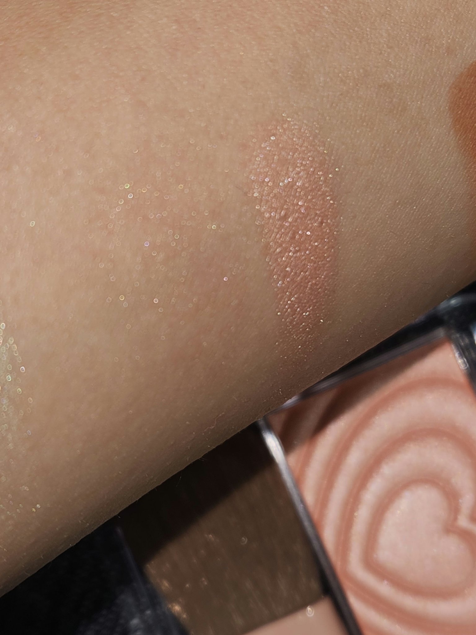 パウダーチークス P03 チアフルピーチ/キャンメイク/パウダーチークを使ったクチコミ（2枚目）