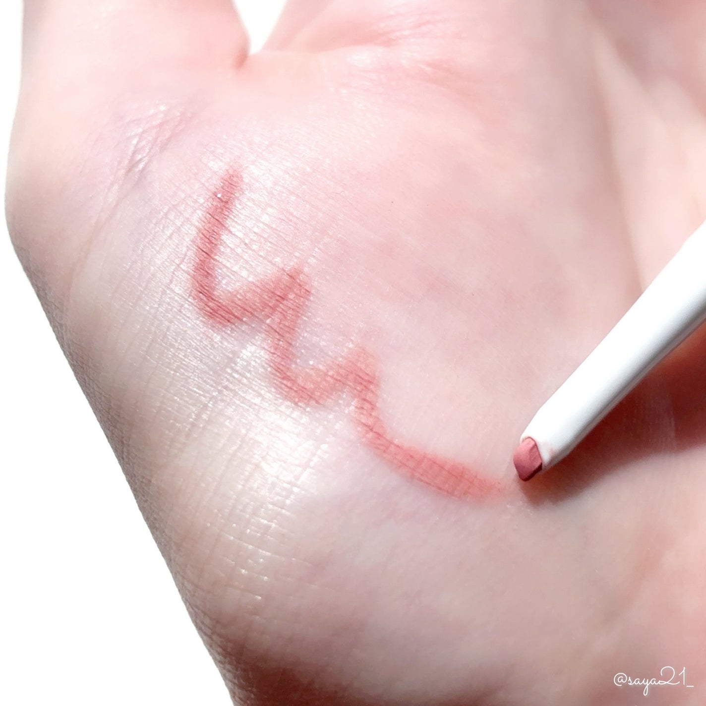 イージーeyeライナーR/b idol/ペンシルアイライナーを使ったクチコミ(2枚目)