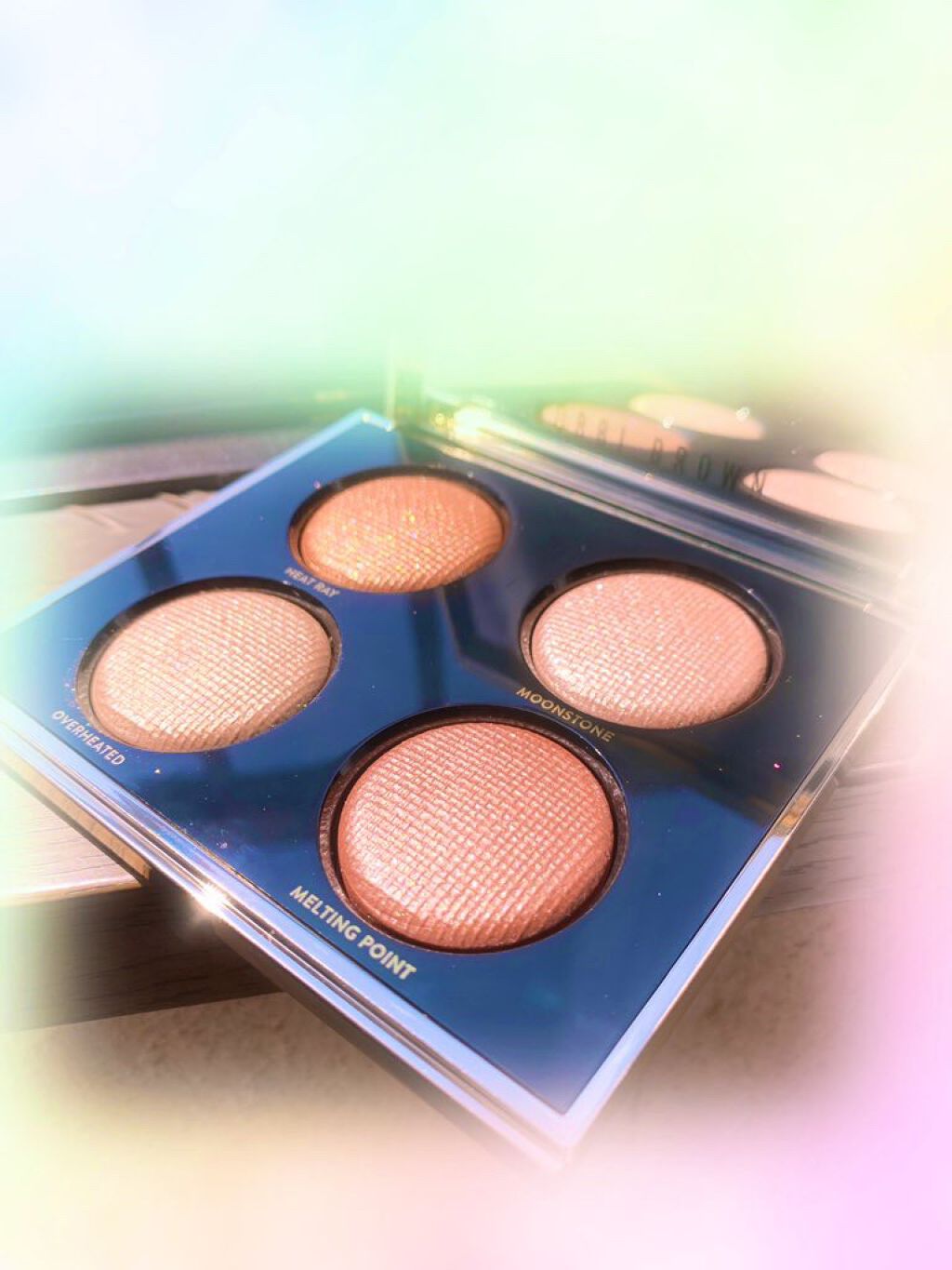 リュクス トゥ トラベル アイシャドウ パレット/BOBBI BROWN/アイシャドウパレットを使ったクチコミ(2枚目)