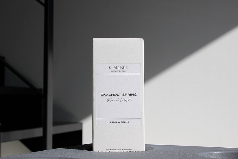 スカールホルトスプリングハンドウォッシュ/KLALYKKE/ハンドソープを使ったクチコミ（2枚目）