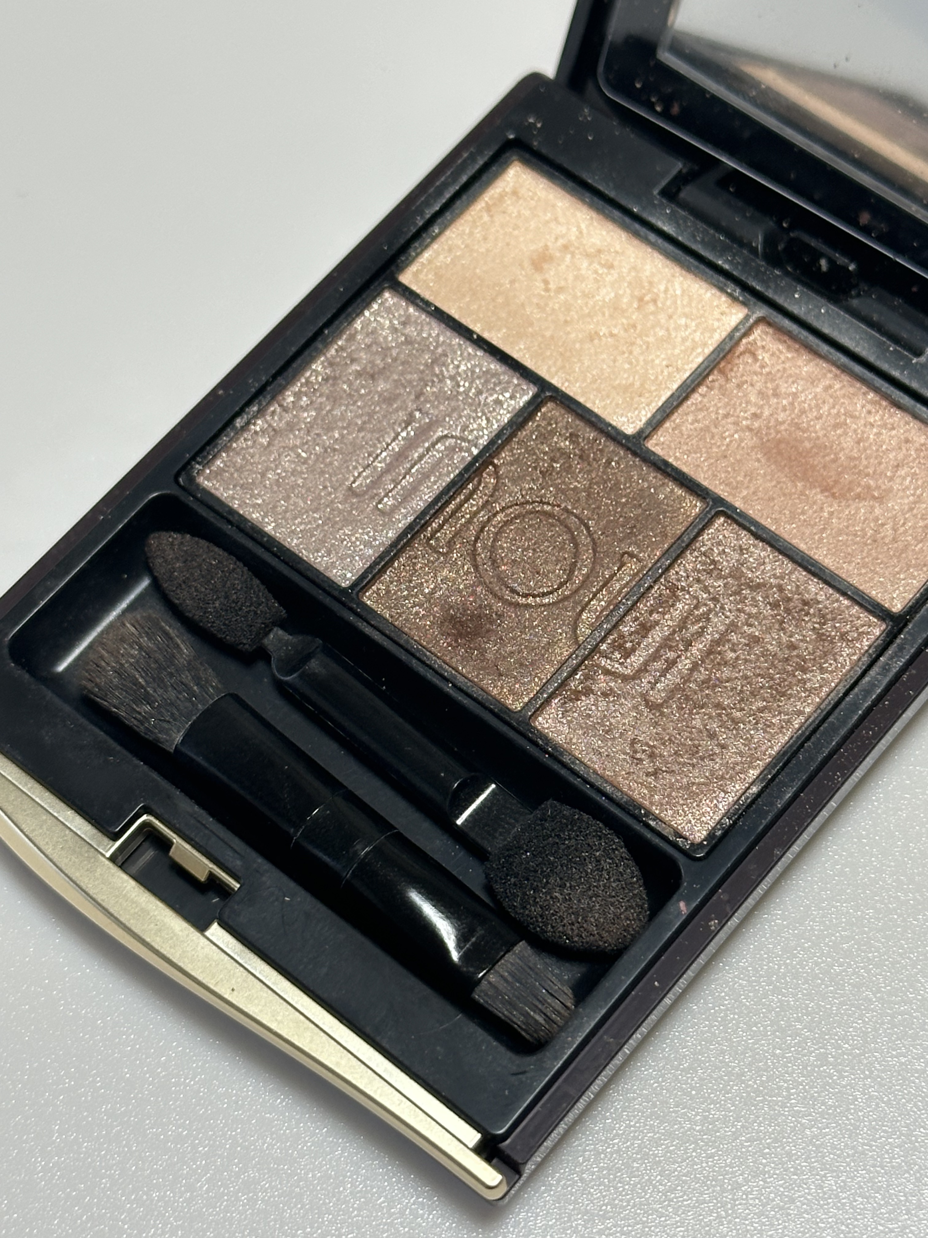 インウイ アイズ 08 ヌーディーベージュ（数量限定）/INOUI/アイシャドウパレットを使ったクチコミ（1枚目）