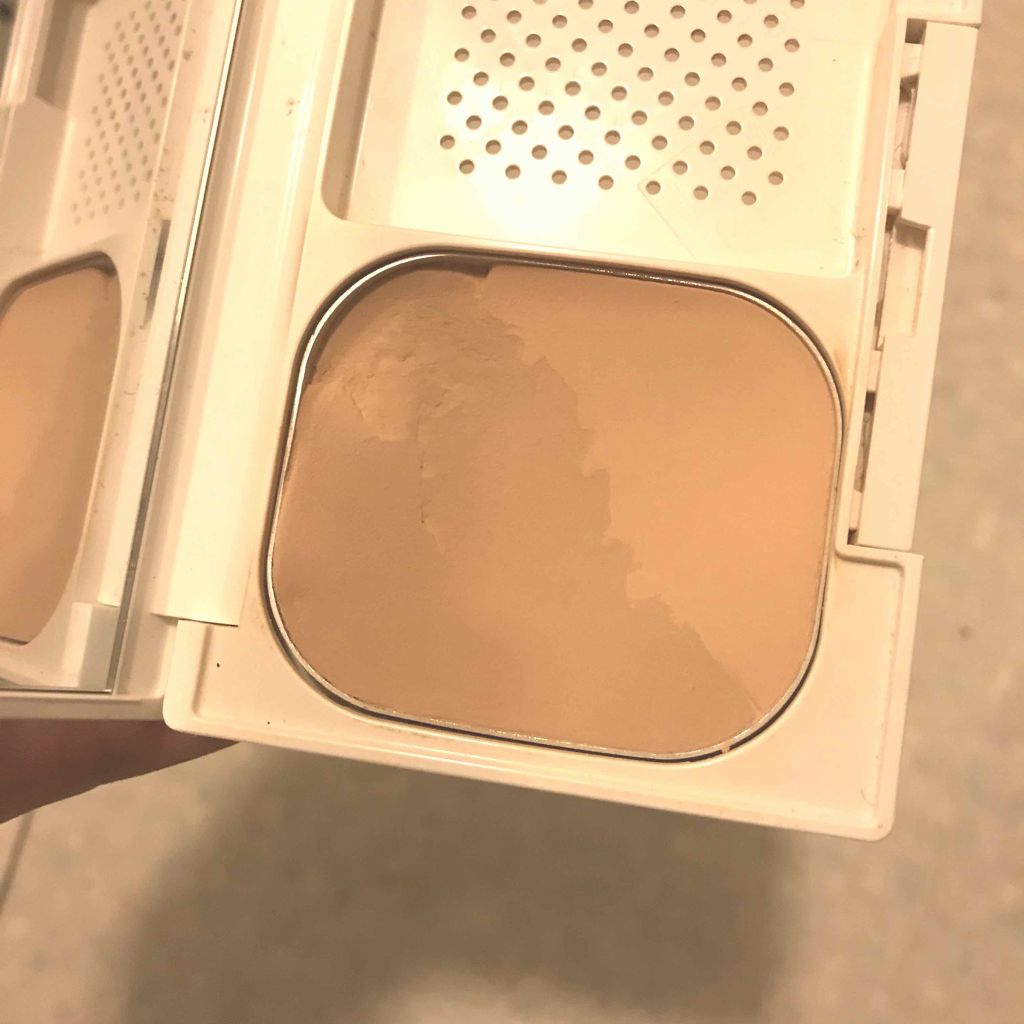 KANEBO カネボウ デュアルラディアンスファンデーションのクチコミ「2年前に乾燥で肌の皮向けが出るくらい調子が悪くなって
コフレドールが乗らなくなり
「この状態で.....」（1枚目）