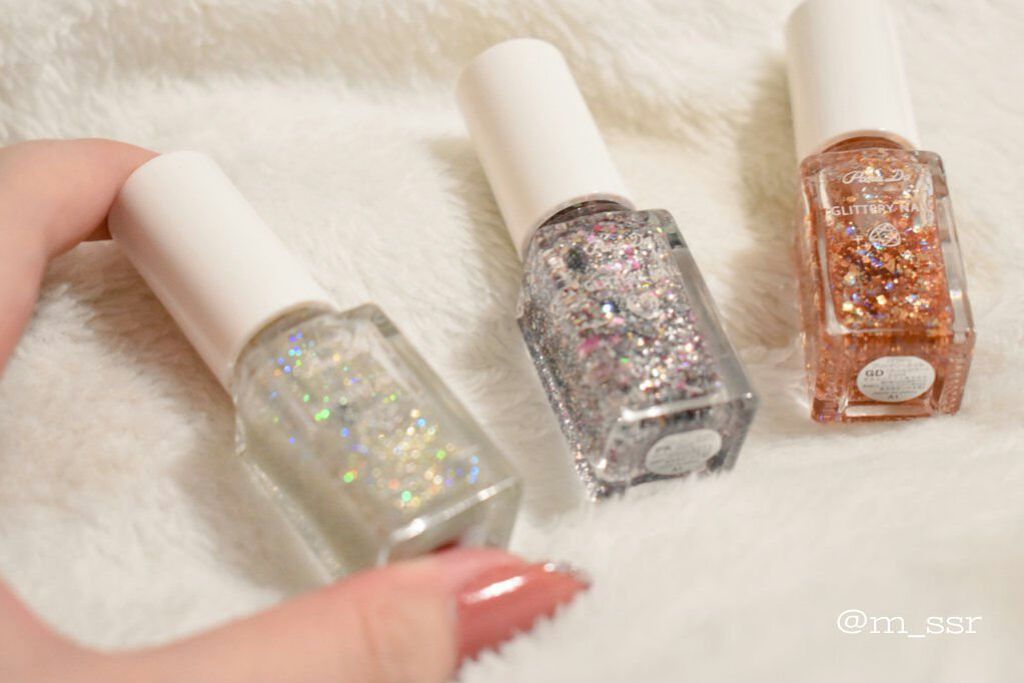 カラフルネイルズ/キャンメイク/マニキュアを使ったクチコミ(3枚目)