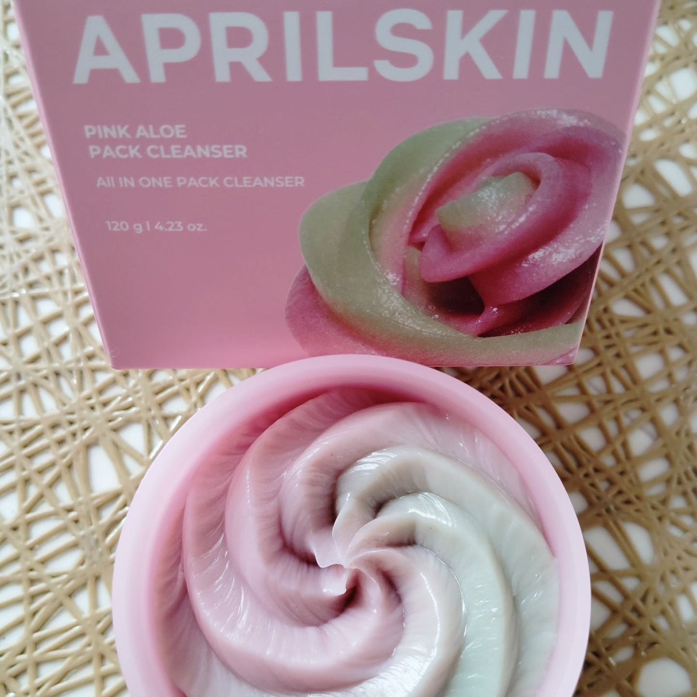 ピンクアロエメレンゲクレンザー/APRILSKIN/その他洗顔料を使ったクチコミ(1枚目)