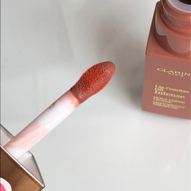 コンフォート リップオイル インテンス/CLARINS/リップグロスを使ったクチコミ（2枚目）