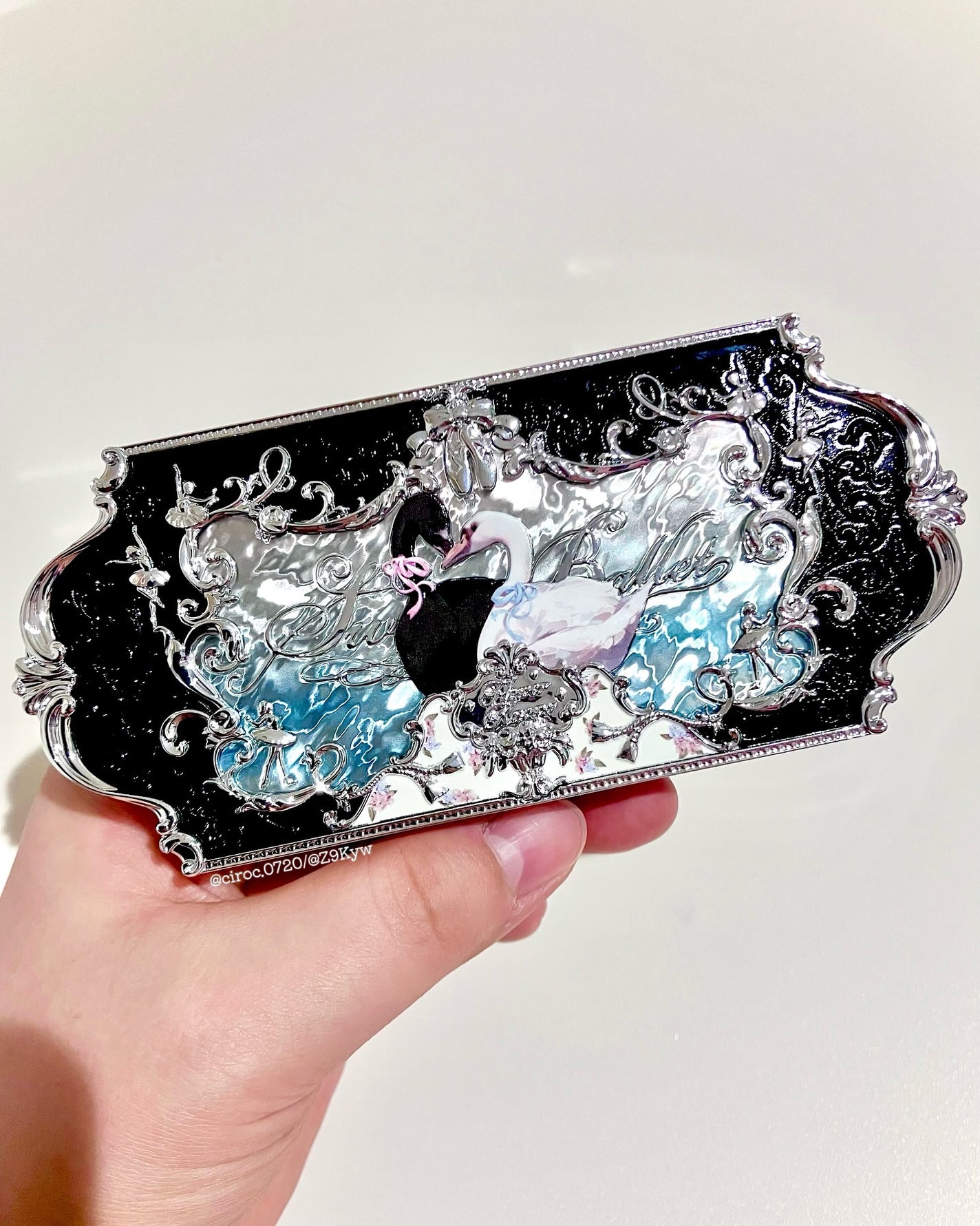 フラワーノーズスワンバレエシリーズ アイシャドウパレット/FlowerKnows/アイシャドウパレットを使ったクチコミ(6枚目)