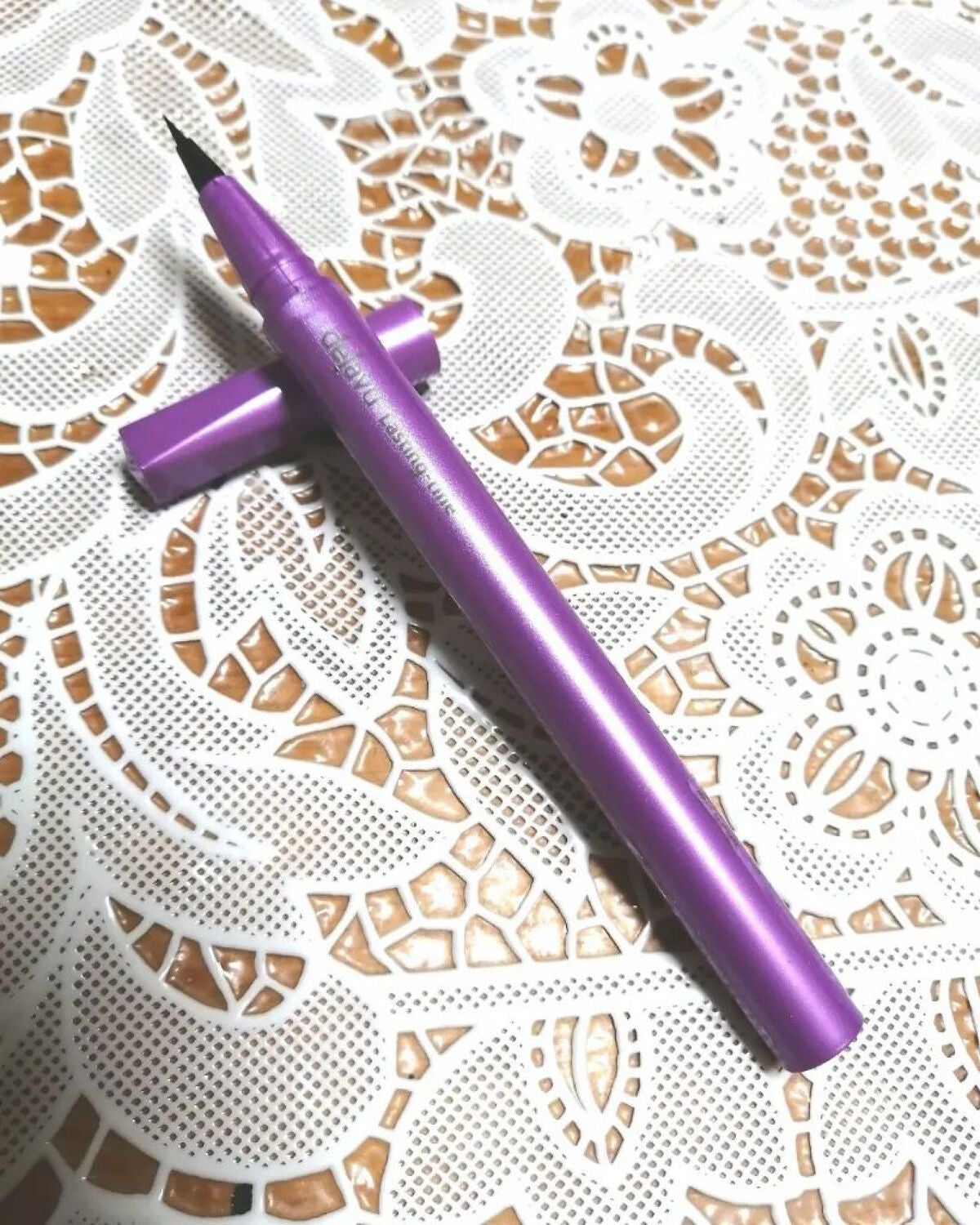 「密着アイライナー」ショート筆リキッド/デジャヴュ/リキッドアイライナーを使ったクチコミ(2枚目)