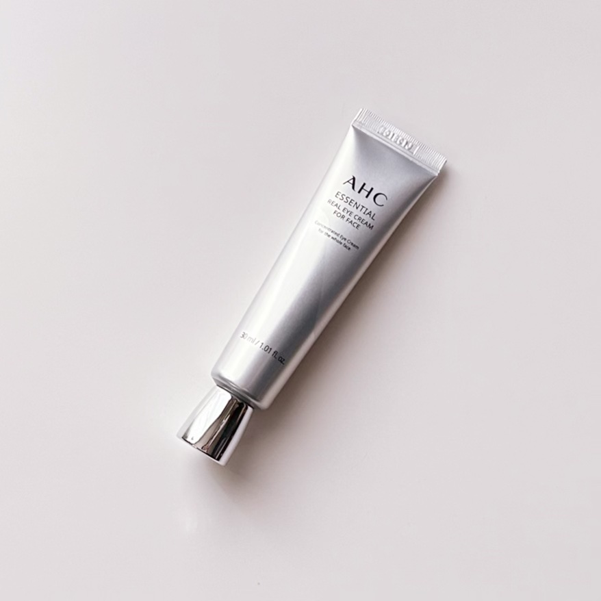 エッセンシャル リアル アイクリーム フォーフェイス/AHC/アイケア・アイクリームを使ったクチコミ（1枚目）