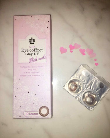 Eye coffret ):🌷♡  1day UV “

⚠︎ 2枚目 目の写真あります ⚠︎

カラコンの紹介です！！🤤
はじめて14.0のカラコンを買ってみました！🌸
すっごく小さいのかなあ〜と思っ