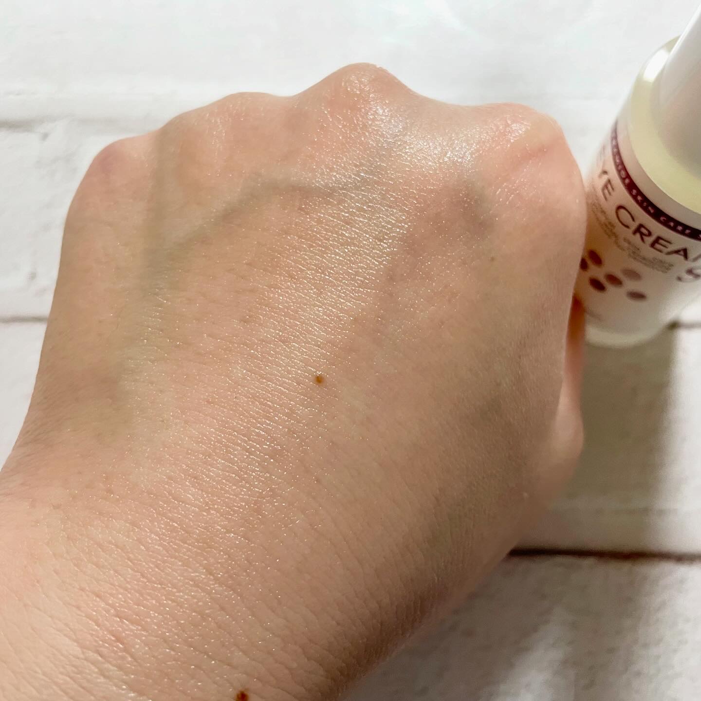 シェルシュール アイクリームSのクチコミ「シェルシュール アイクリームS

＼敏感肌のお客様と一緒に開発したアイクリーム／
ヒトの体にも.....」（3枚目）