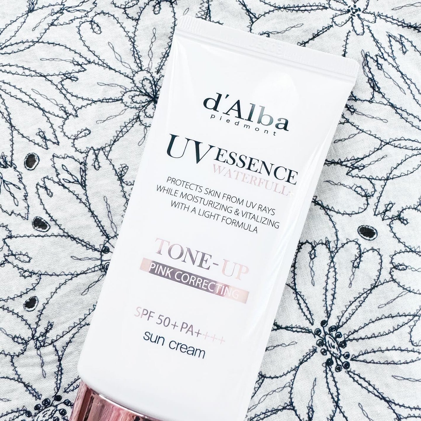 ウォータフルトーンアップサンクリーム/ダルバ/日焼け止めクリームを使ったクチコミ(1枚目)